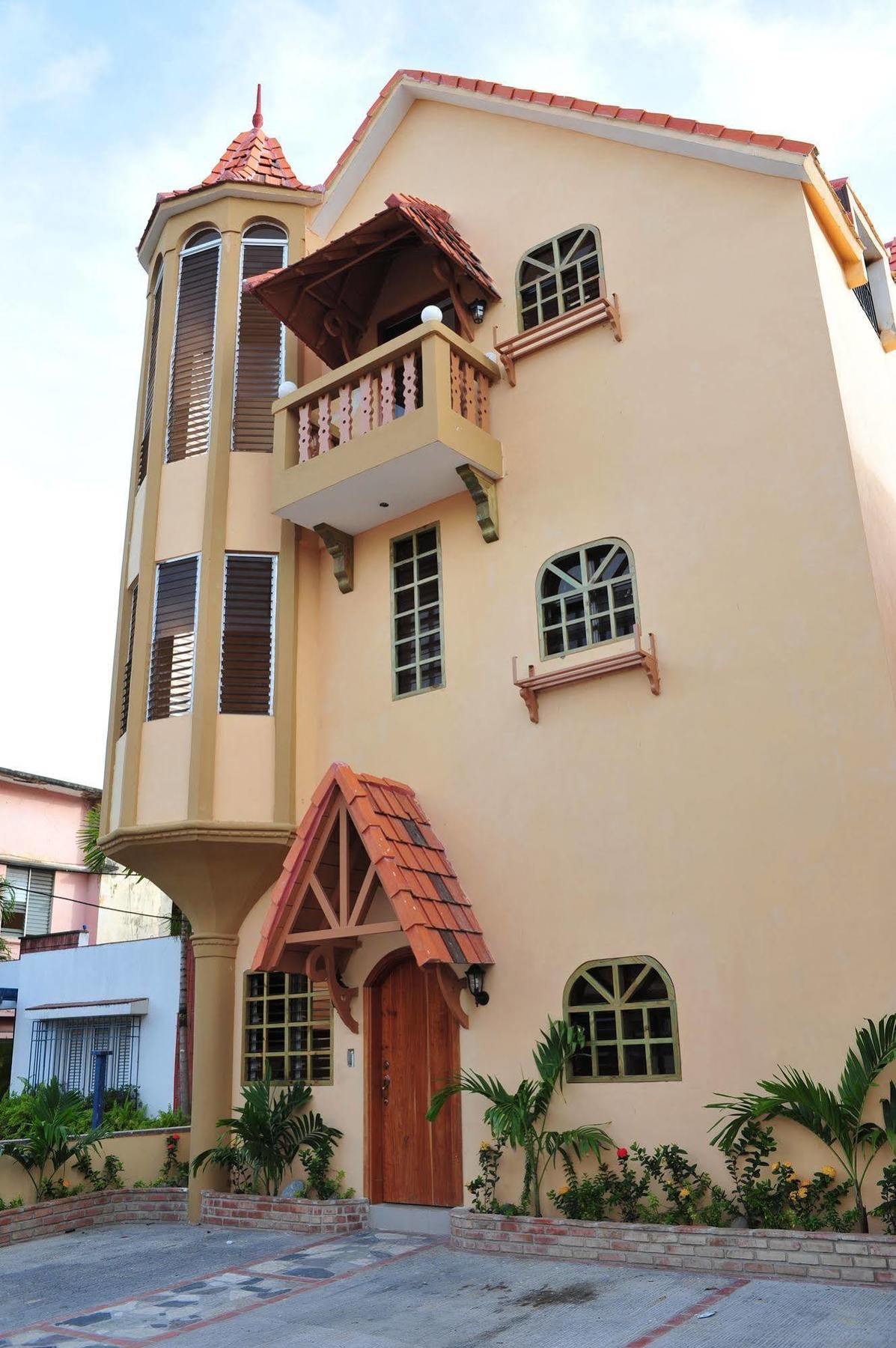 Hostal Los Jensen Playa Dorada Екстериор снимка