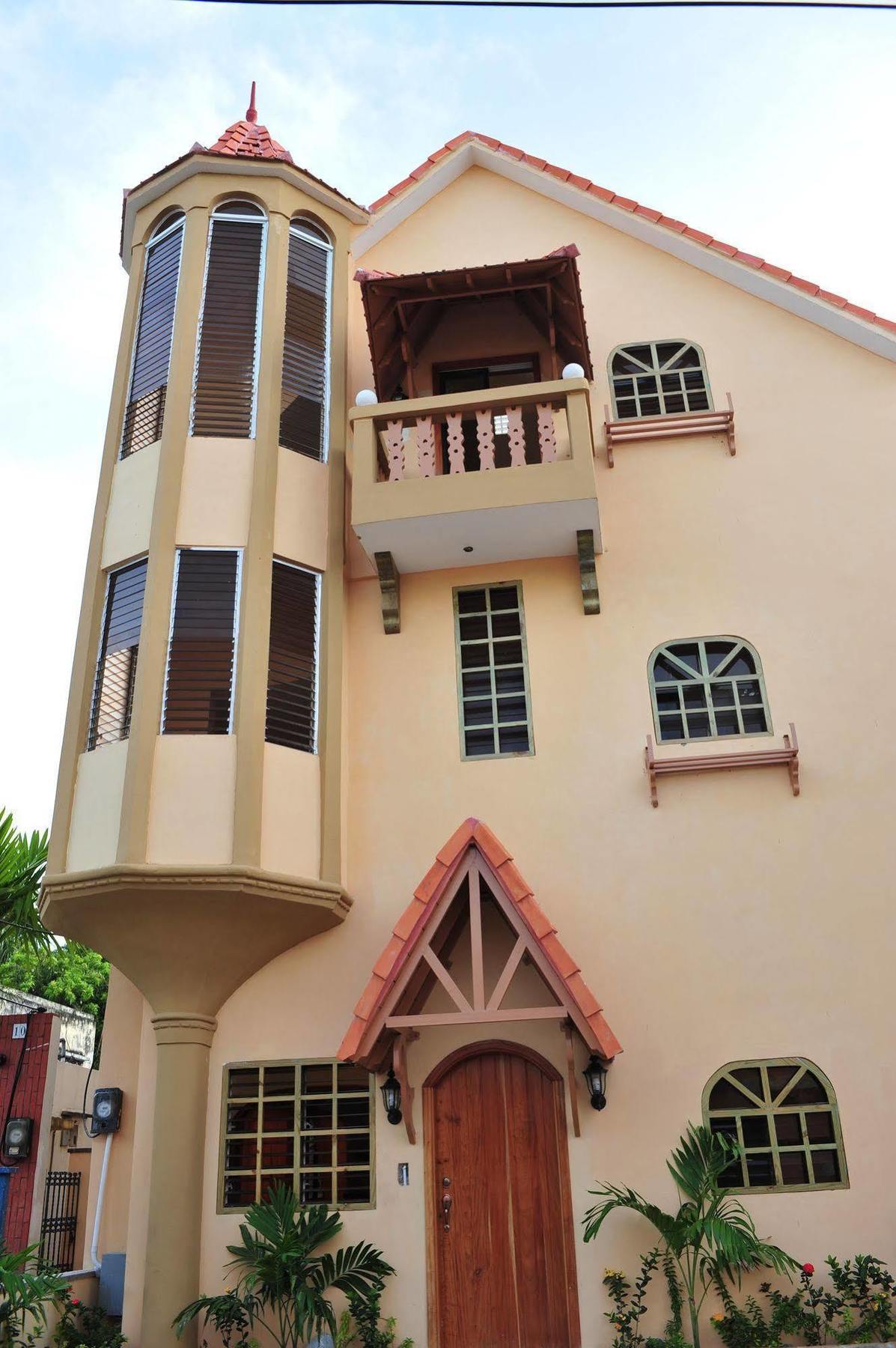Hostal Los Jensen Playa Dorada Екстериор снимка