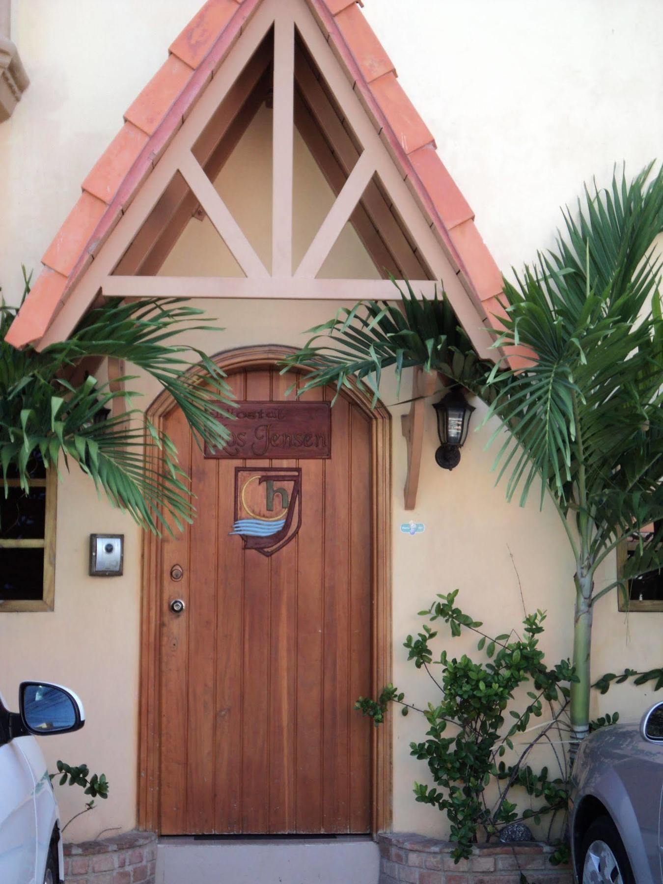 Hostal Los Jensen Playa Dorada Екстериор снимка